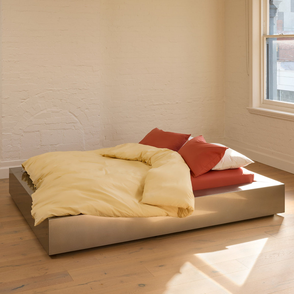 <p>Our Winter doona and <a href="https://bonny.com.au/collections/bedding-combos/products/combo-17?_pos=3&_fid=54d98eabb&_ss=c" target="_blank" title="https://bonny.com.au/collections/bedding-combos/products/combo-17?_pos=3&_fid=54d98eabb&_ss=c">Combo 17 Sheets</a></p>